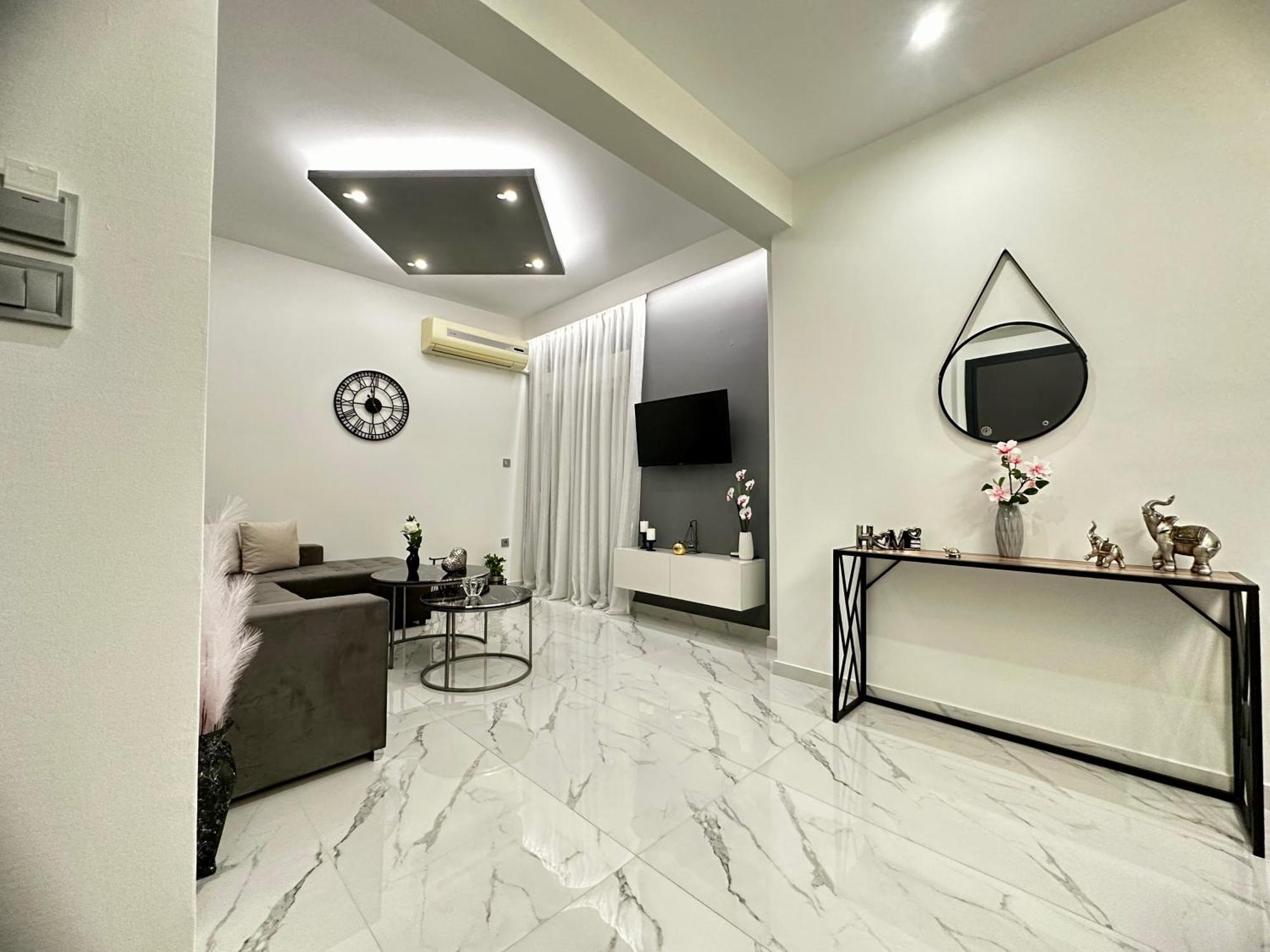 City And Ocean Luxury Apartment Preveza Exterior photo